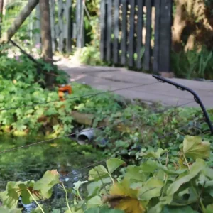 Vijver/schuttingpaaltje gebogen zwart (5)